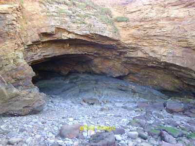 Foto 12x8 Nahaufnahme der Fox Hole Cave Broad Haven Die Höhle hat sich um 2013 entwickelt