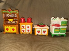 Vintage Strawberry Shortcake Happy Home BERRY COZY KITCHEN 1983 Sink Stove Oven