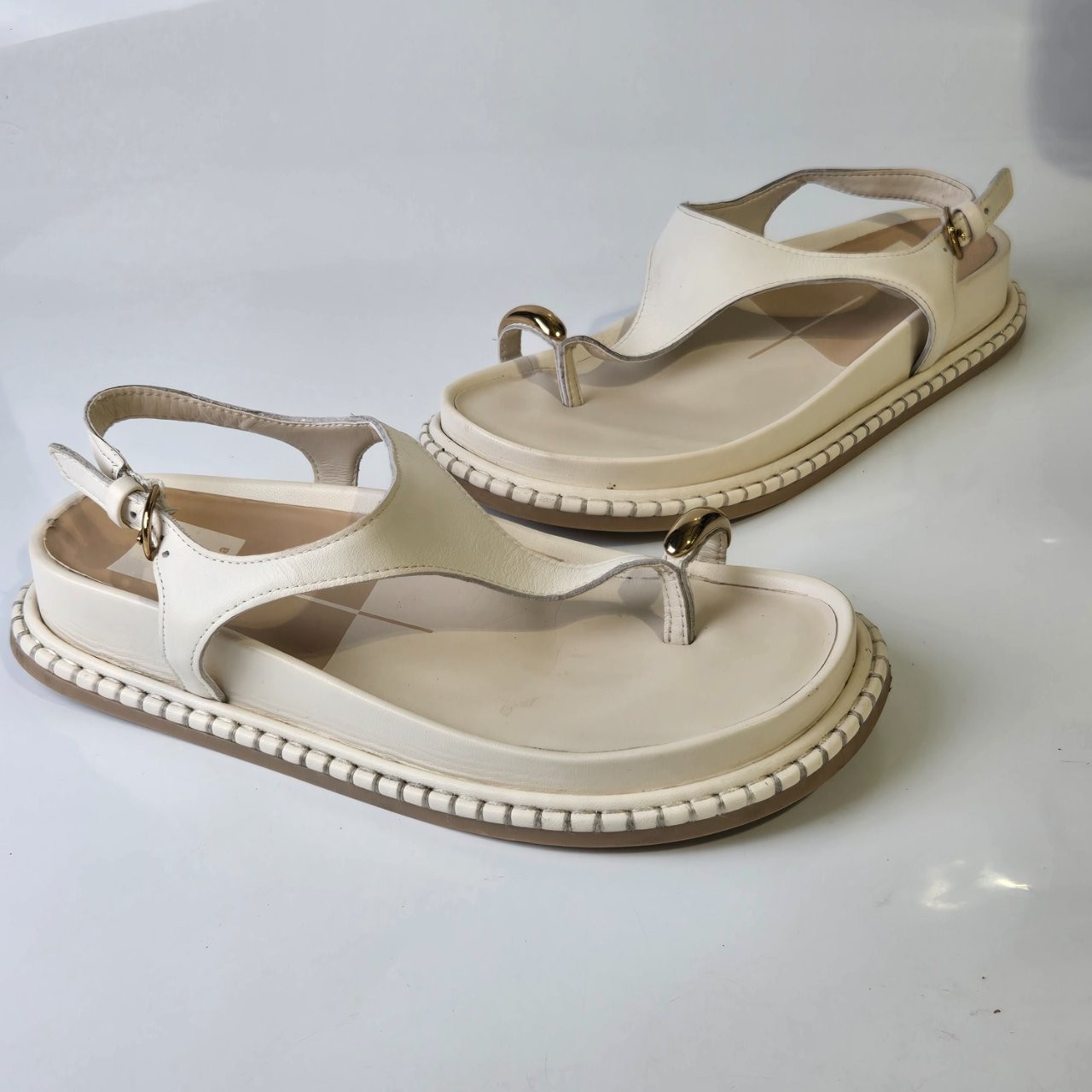 Dolce Vita Women's Off White Sandals US Size 6