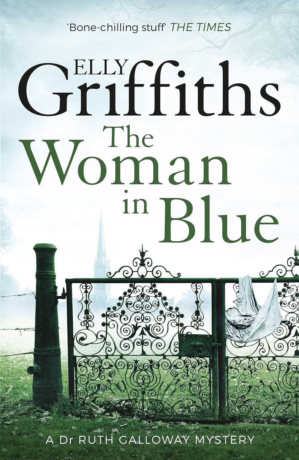 The Woman In Blue by Elly Griffiths (Paperback Book) - Image 4