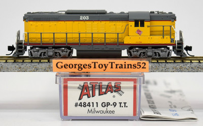 ATLAS N GA 1:160 SC #203 MILW MILWAUKEE ROAD EMD GP-9 TT DIESEL LOCO 48411 EX/OB