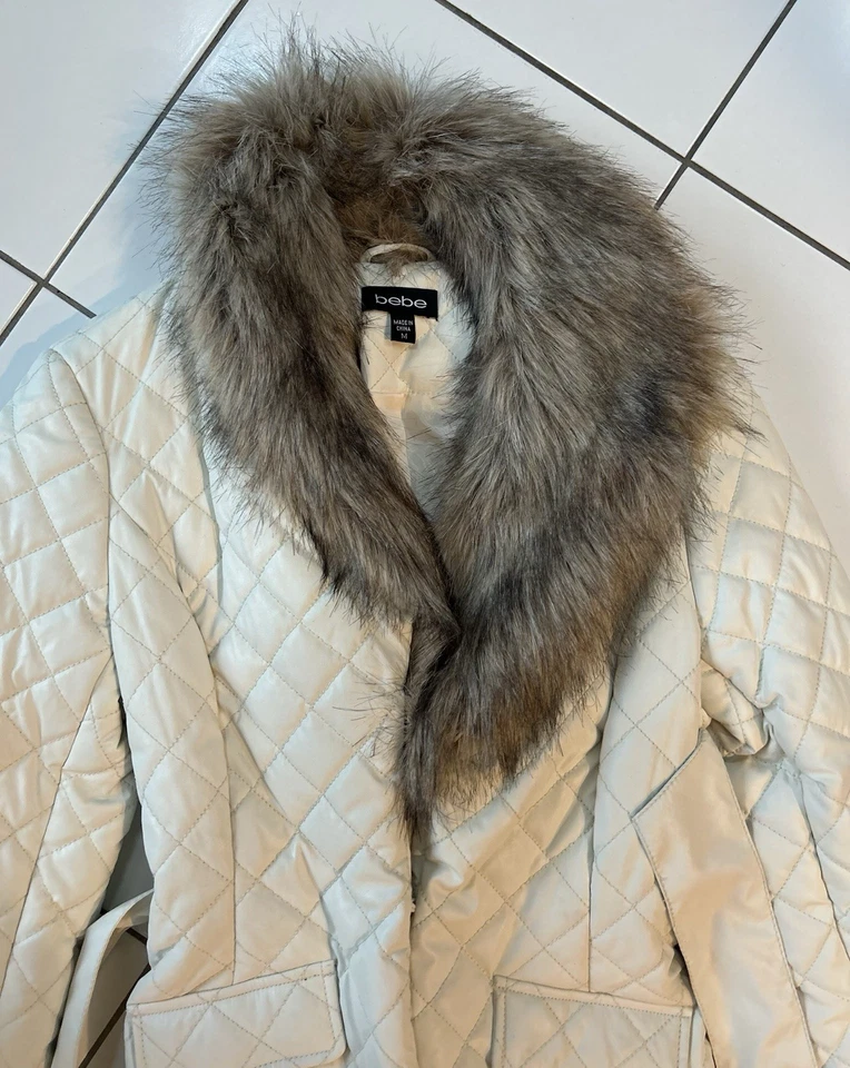 Abrigo de piel para mujer Bebe Foto 4 de 4