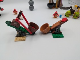 LEGO Angry Birds King Pigs Castle(75826)& Piggy Plane Attack(75822) 98% Complete