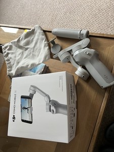 DJI Osmo Mobile SE 3-Axis Gimbal Smartphone Stabilizer