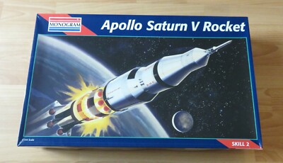 Monogram 1/144 Apollo Saturn V Rocket