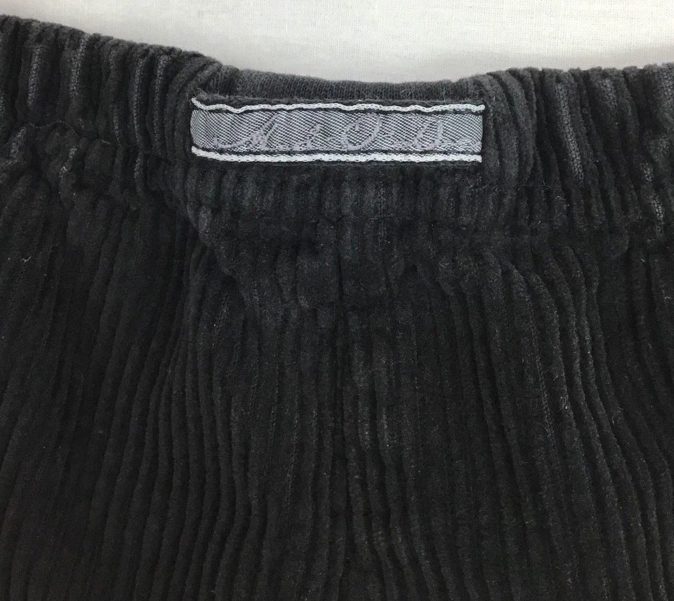 Pull-On Pants Women's Size 4 Large Wale Black Corduroy Slacks  - Image 4 of 4