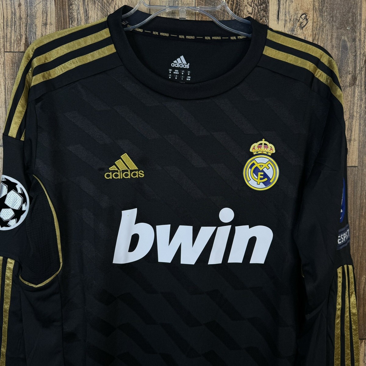 REAL MADRID ÖZIL 10番 ユニフォーム 黒 Ozil Real Madrid 2010 2011 Away Soccer Jersey Shirt M SKU