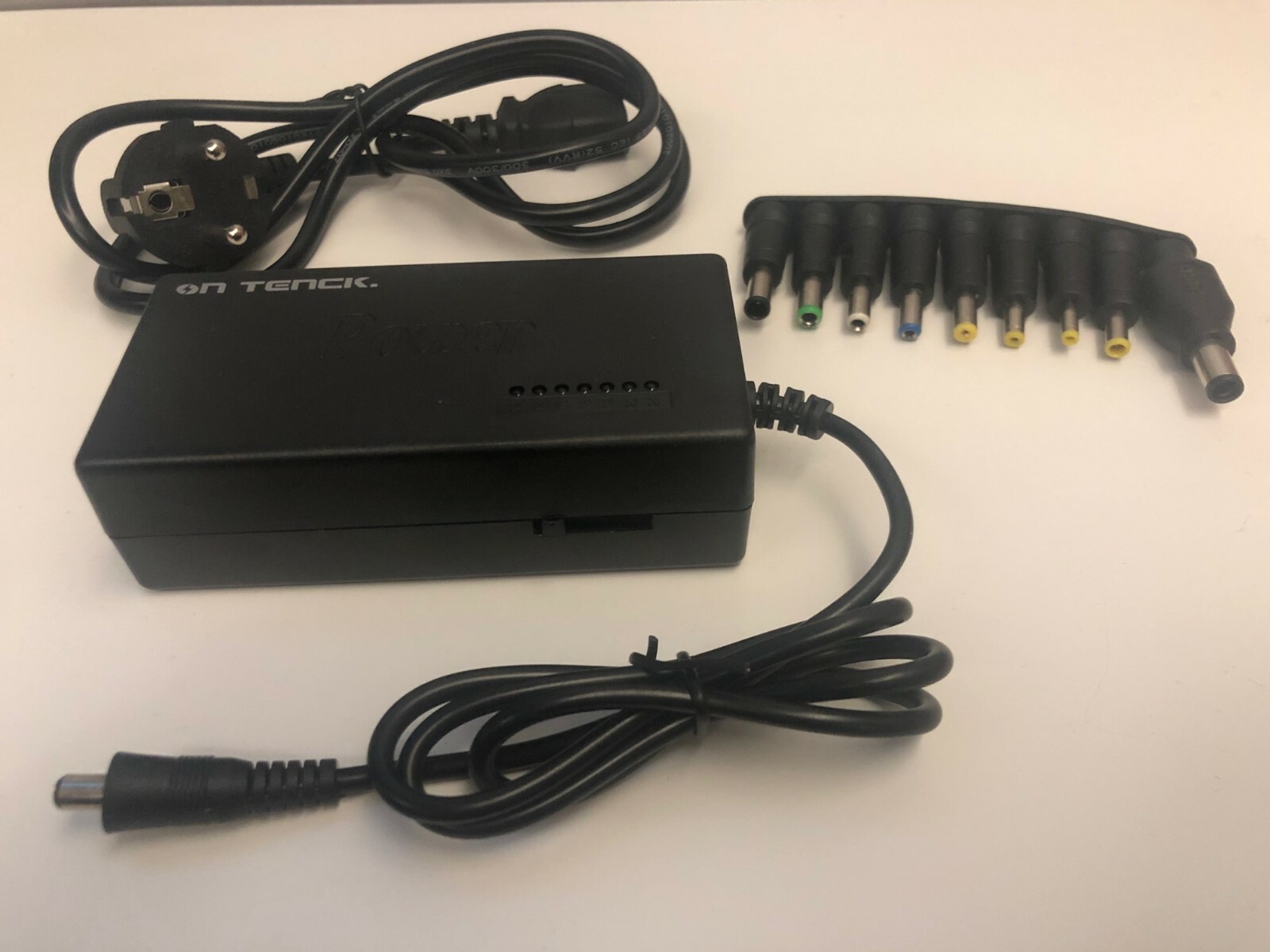 Immagine 2 - ALIMENTATORE CARICATORE UNIVERSALE PC NOTEBOOK PORTATILE 120 W PER HP ASUS DELL