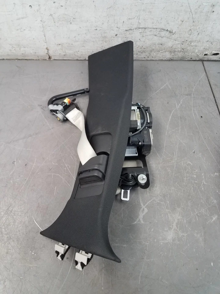 Juego de cinturón de seguridad Mercedes AMG C 63 S 2016 #6708 S4 Foto 3 de 4