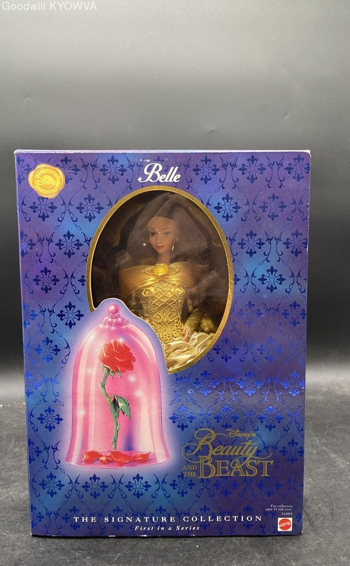 Disney Beauty And The Beast Belle Signature Collection Doll Mattel Nrfb