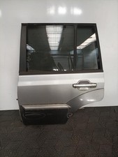 Porte arrière et accessoires Hyundai TERRACAN