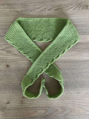 Sophie Scarf mit Wellenrand  