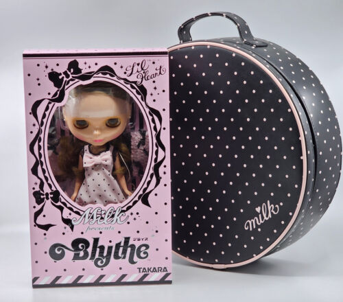 * WOW! LIMITED EDITION LIL' HEART MILK BLYTHE DOLL & CARRYING CASE SET * - Picture 1 of 6