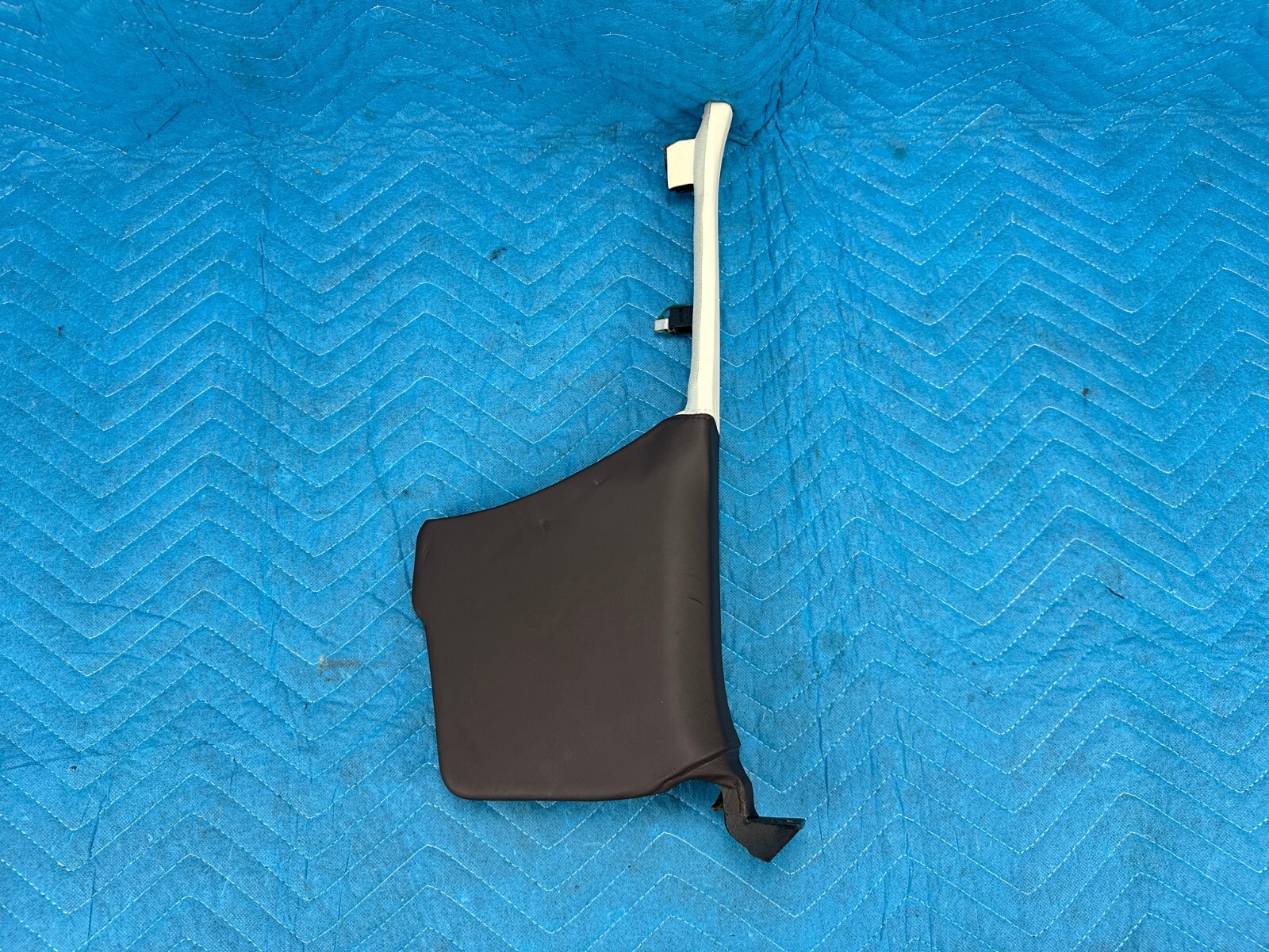 Bentley Flying Spur Front Passenger's Kick Trim Panel Black/Ivory 2006-2012 OEM