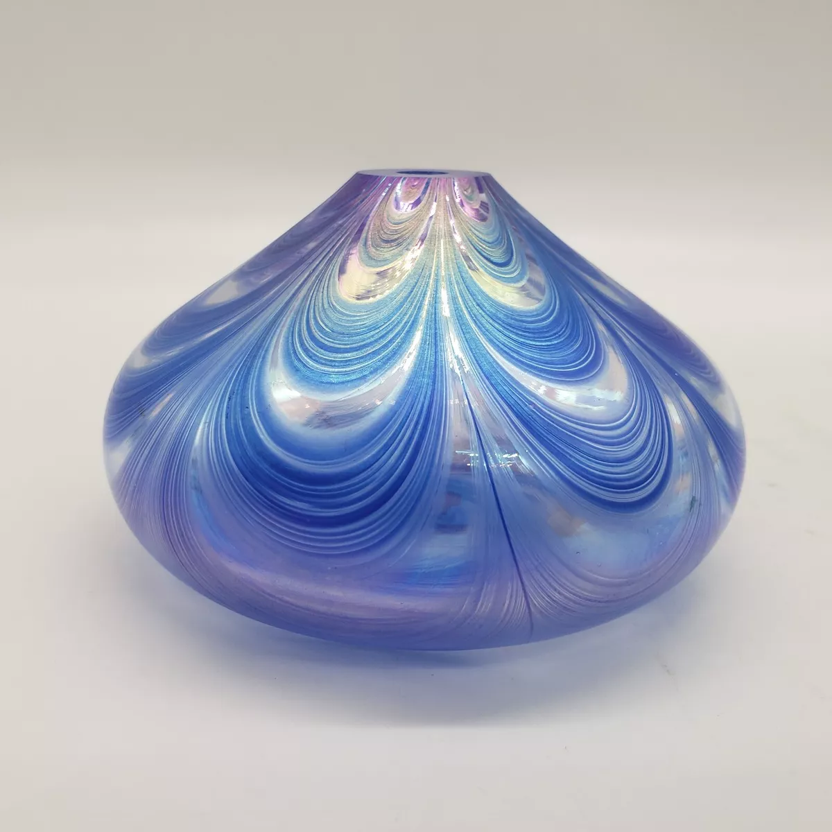 Art glass oil lamp deals