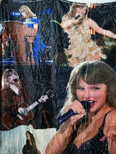 Taylor Swift Soft Fleece Throw Blanket 50” X 60” - Imagen 2 de 8