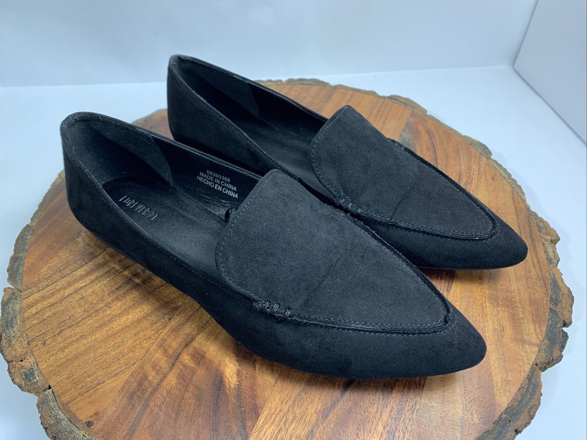 Forever 21 women's flat shoes in black showcasing the brand's minimalist design approach