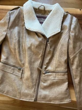 Women’s Cripple Creek Ranchwear jacket in excellent condition. Size small.