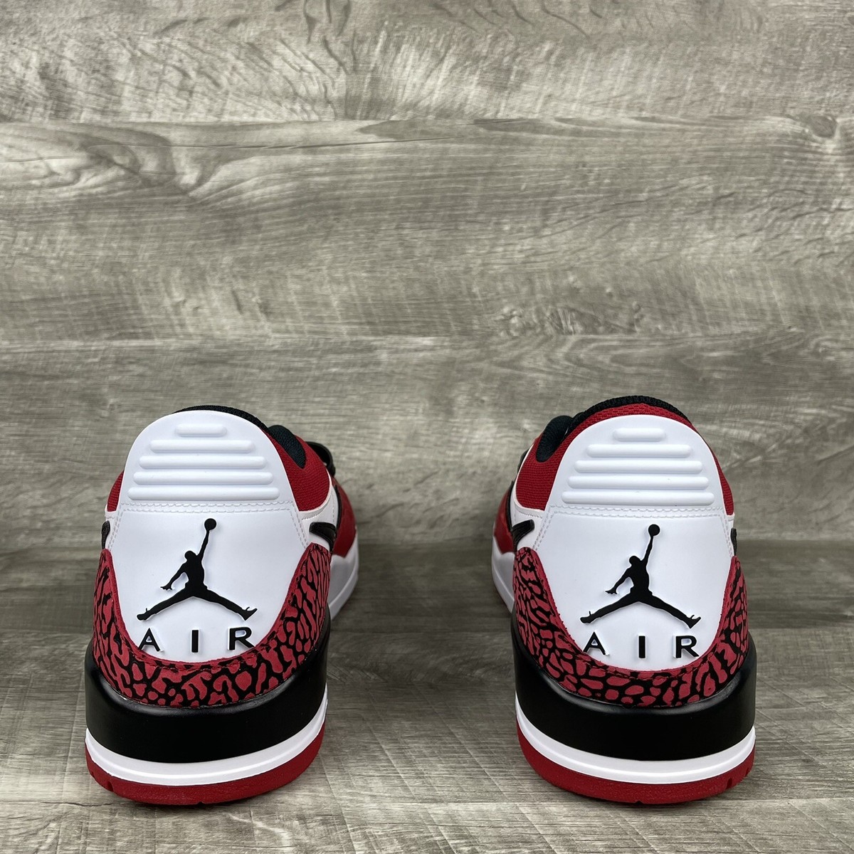 Nike Air Jordan Legacy 312 Low Chicago Men Sz 10.5White Black Gym Red CD7069-116 Nike Air Jordan Legacy 312 Low Chicago White | Mercari main image 2