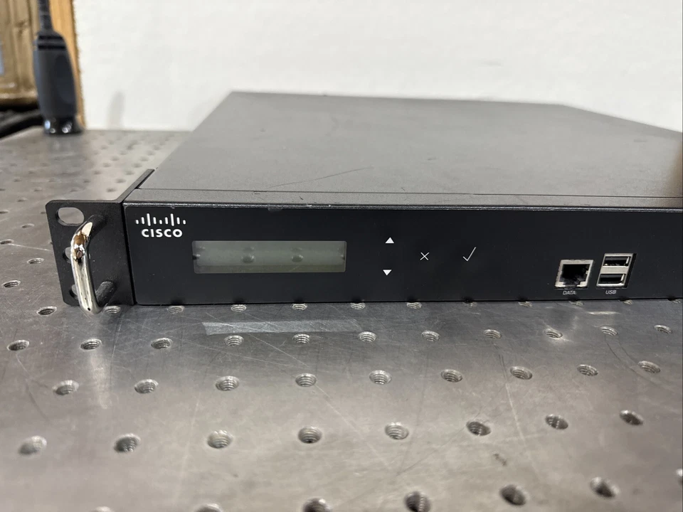 CISCO CTI-VCS-BASE-K9 N/A 1GB RAM No HDD No OS Server - Image 3 of 4