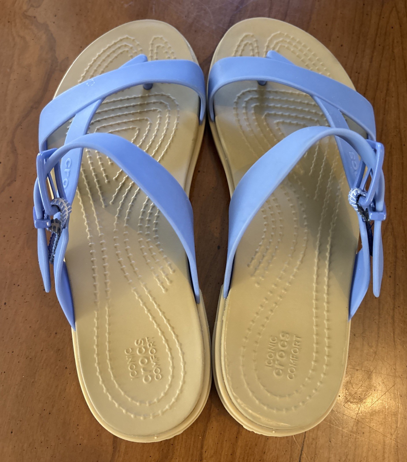 Crocs Women's Tulum Toe Post Sandals, W5 Lapis / Tan - New image 4