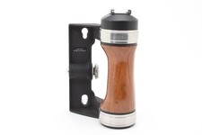 MINT ASAHI PENTAX Wood Hand Grip For 67 From JAPAN
