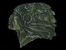 UA03134 VINTAGE 1970s  CHIEF JOSEPH  INDIAN CHIEF ART BRASSTONE BELT BUCKLE