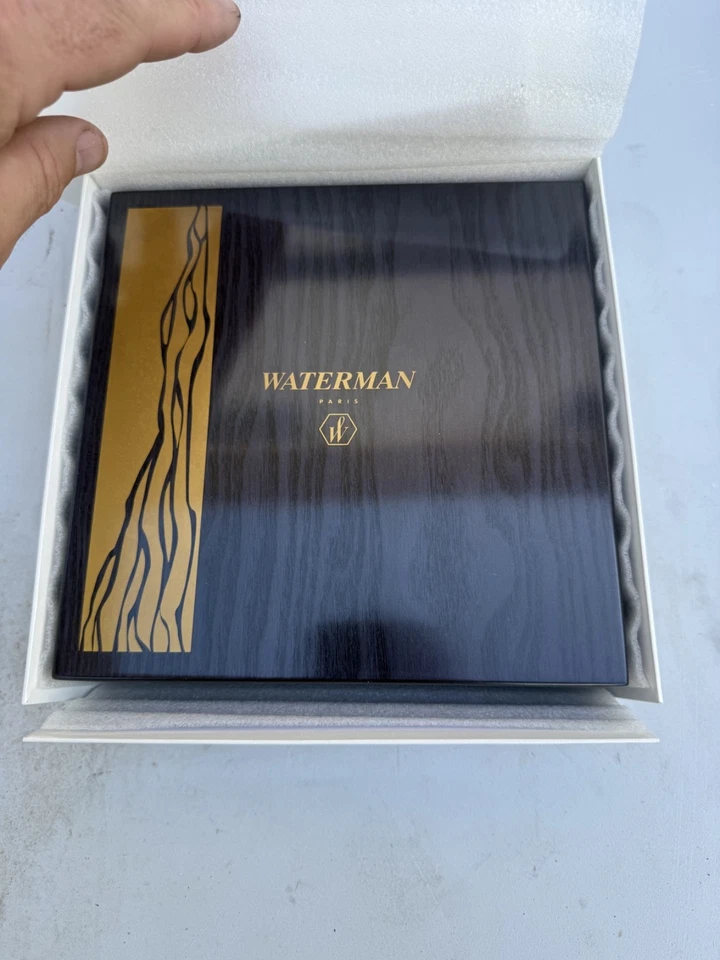 Caixa de presente Waterman vintage azul--prata vazia le -10-1/2 por 8-1/2 por 2 b2#3 - Imagem 4 de 4