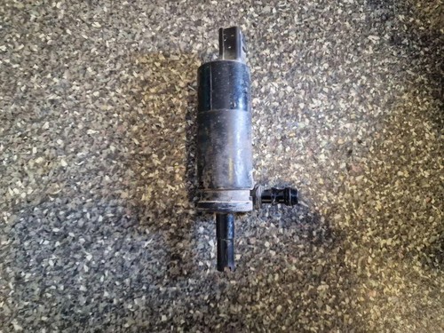 AUDI A6 Avant 4F5, C6 Scheinwerferwaschmotor 3.00 Diesel 2006 33866911