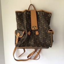 DESIGNER STYLE LARGE BACKPACK FOR WOMEN IN TWO TONE BROWN NWOT