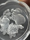 Val St Lambert Crystal Coasters With An Etched Frosted Fruit Pattern Signed — photo 6