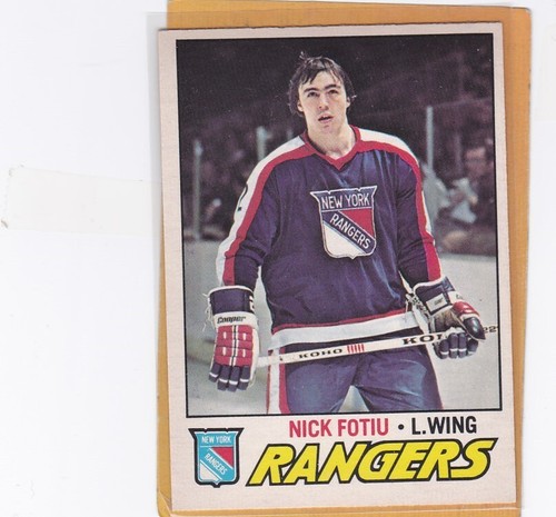 Nick Fotiu #11 1977 O-Pee-Chee card