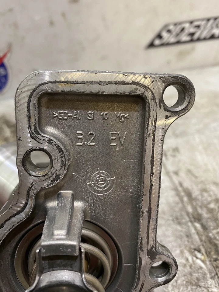 Porsche Cayman S Termostato Carcasa Cuello Refrigerante Salida 987 986 997 Original OEM Foto 4 de 4