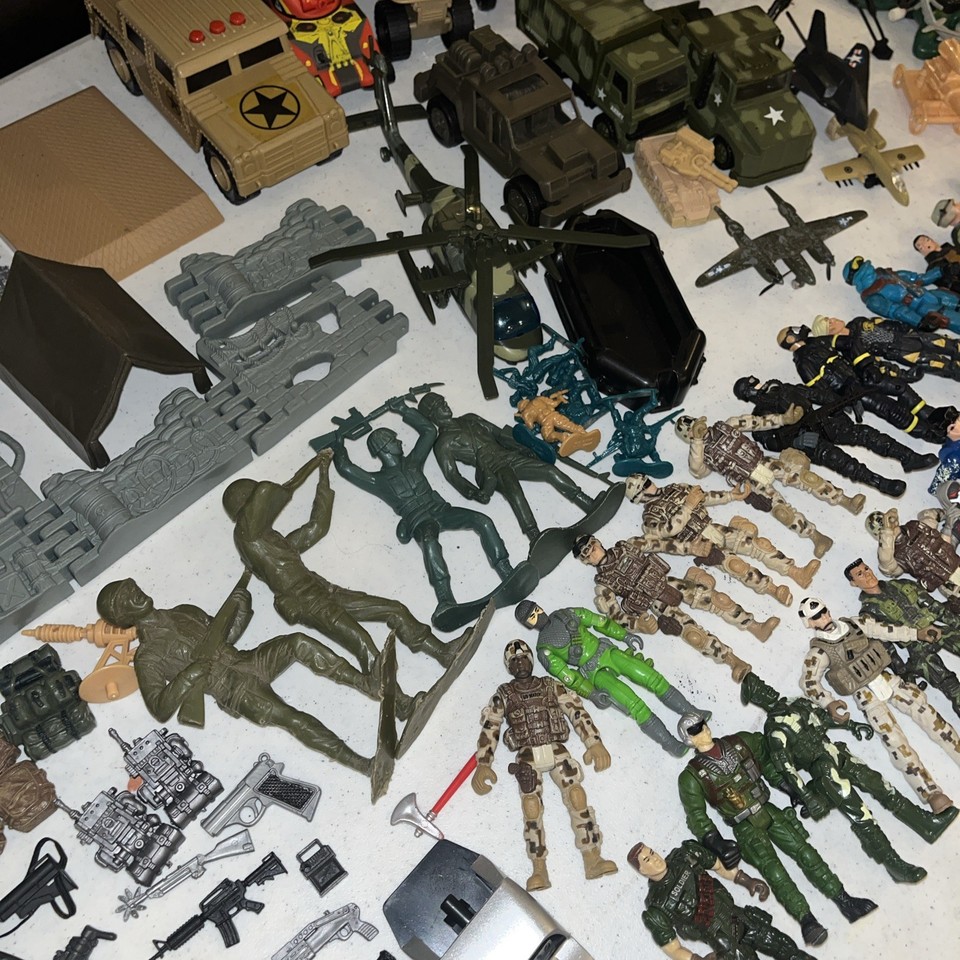 Figurines et statues jouets avec action joe