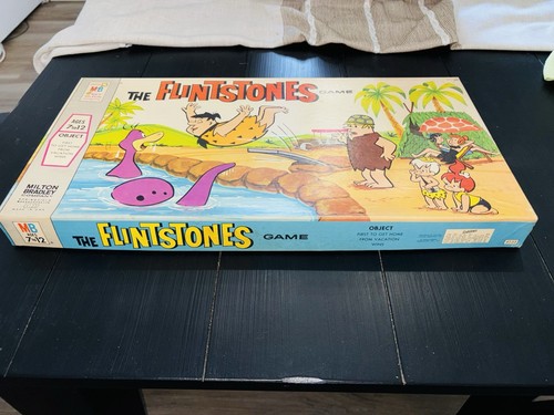 The Flintstones Board Game Milton Bradley 1971 Messed Up Vacation Vtg. - Picture 2 of 9