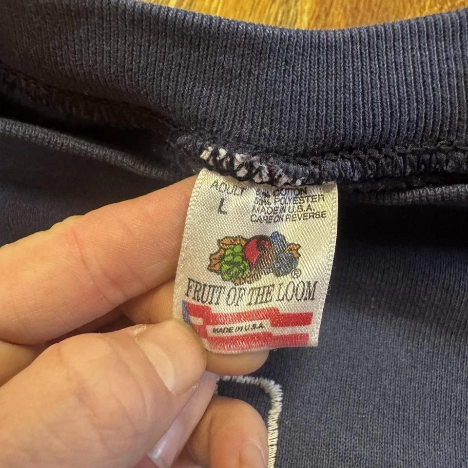 Vintage Años 90 Ciudad de Nueva York Bordado Skyline Gran Manzana Cuello Redondo Mujer’s Grande Foto 4 de 4