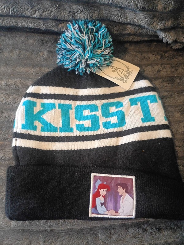 Disney The Little Mermaid Kiss The Girl Pom Beanie Hat Ariel Eric