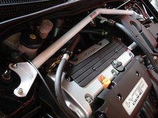 Ultra racing Front Strut Bar For 2 Points HONDA INTEGRA TYPE R/S 2002-2006