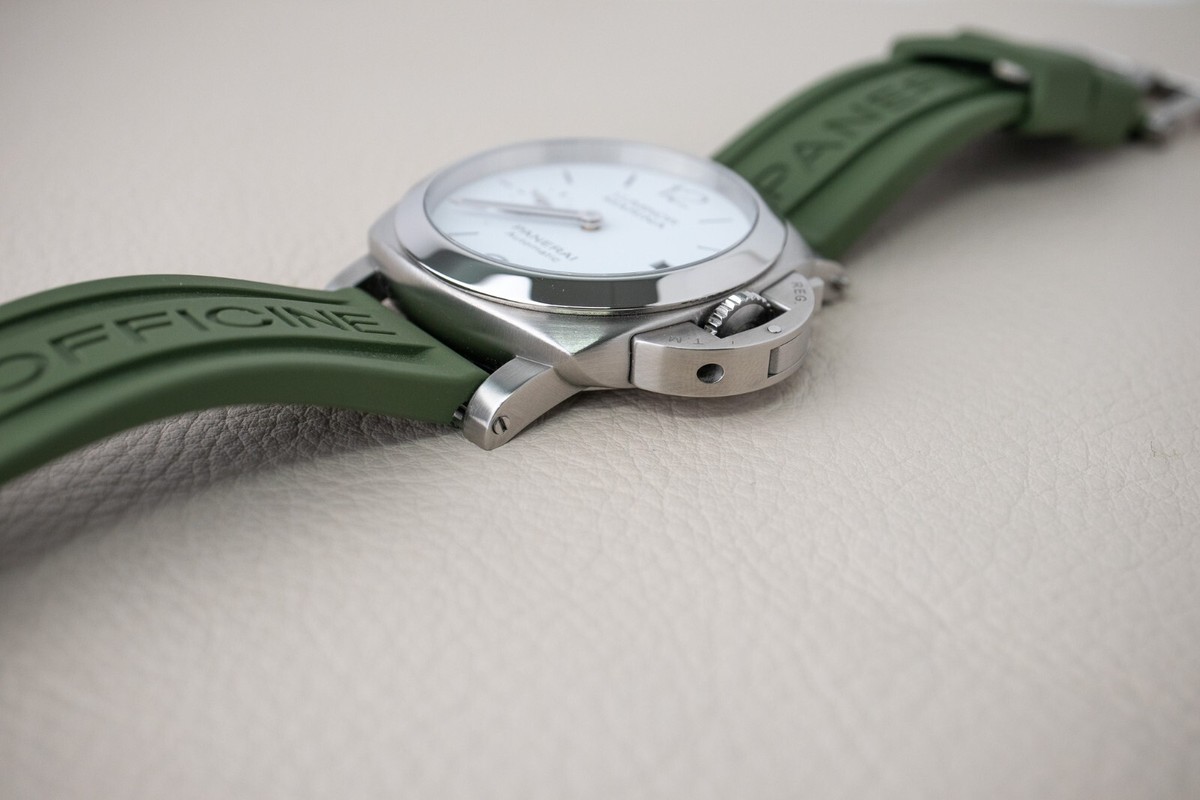 Panerai Luminor Marina Quaranta PAM1371 Men's White Dial