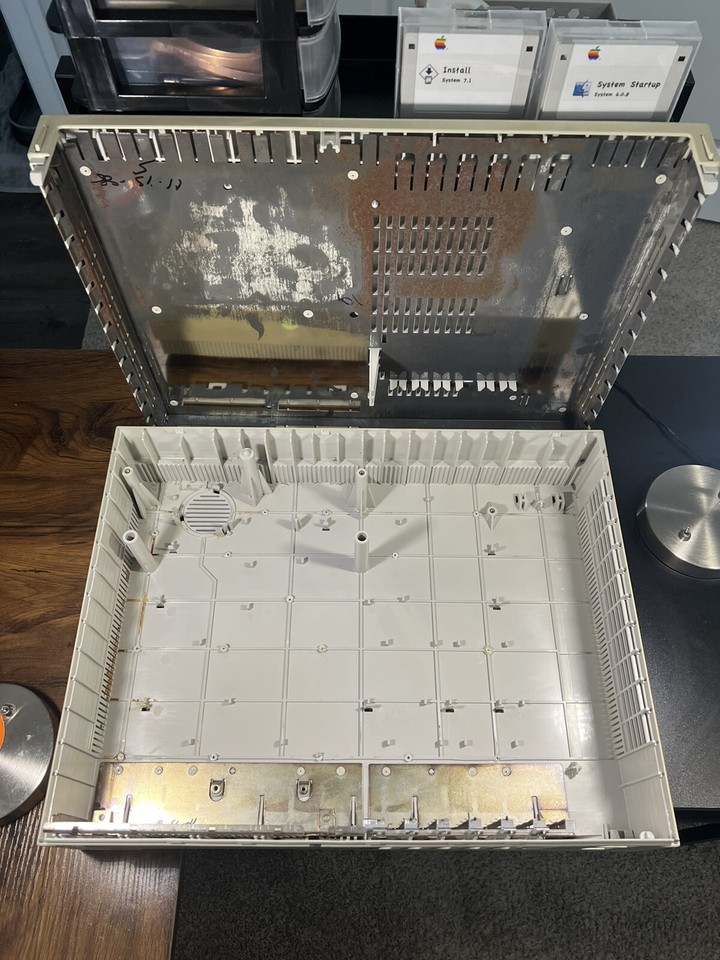 Vintage Apple Macintosh II IIfx Empty Plastic Computer Case For PARTS