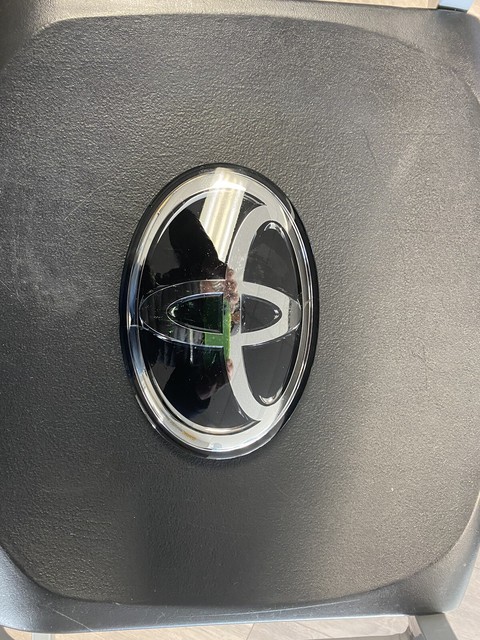 2018 2019 Toyota Tundra Front Grill Emblem Oem | eBay