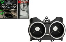 Vorne Doppeltassenhalter für Mercedes CLS C219 W219 2003-2010 Schwarz Vorne Doppeltassenhalter für Mercedes CLS C219 W219 2003-2010 Schwarz