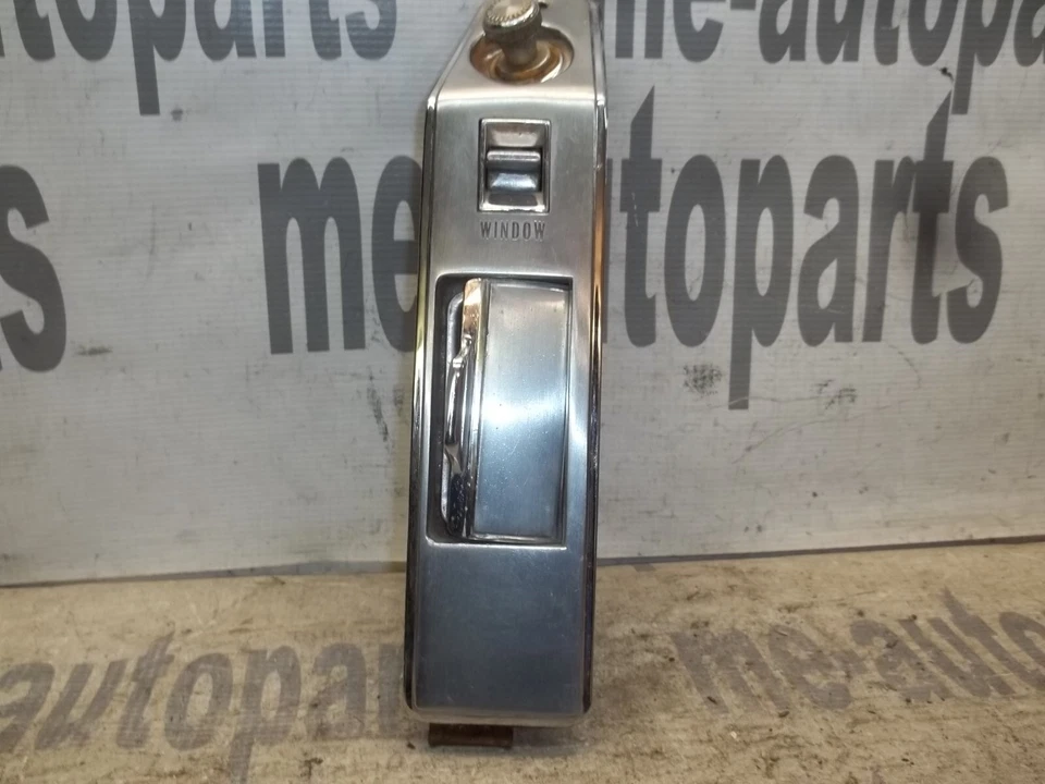 69-70 DEVILLE FLEETWOOD OEM RIGHT PASSENGER SIDE FRONT WINDOW SWITCH ASHTRAY - Image 3 of 4
