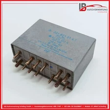 Mercedes Benz W201 - W124 Relay Turn Signal Hitch 2018210147