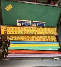 162p. Mah Jongg Cardinal Industries Vintage Rare Yellow Bakelite Set