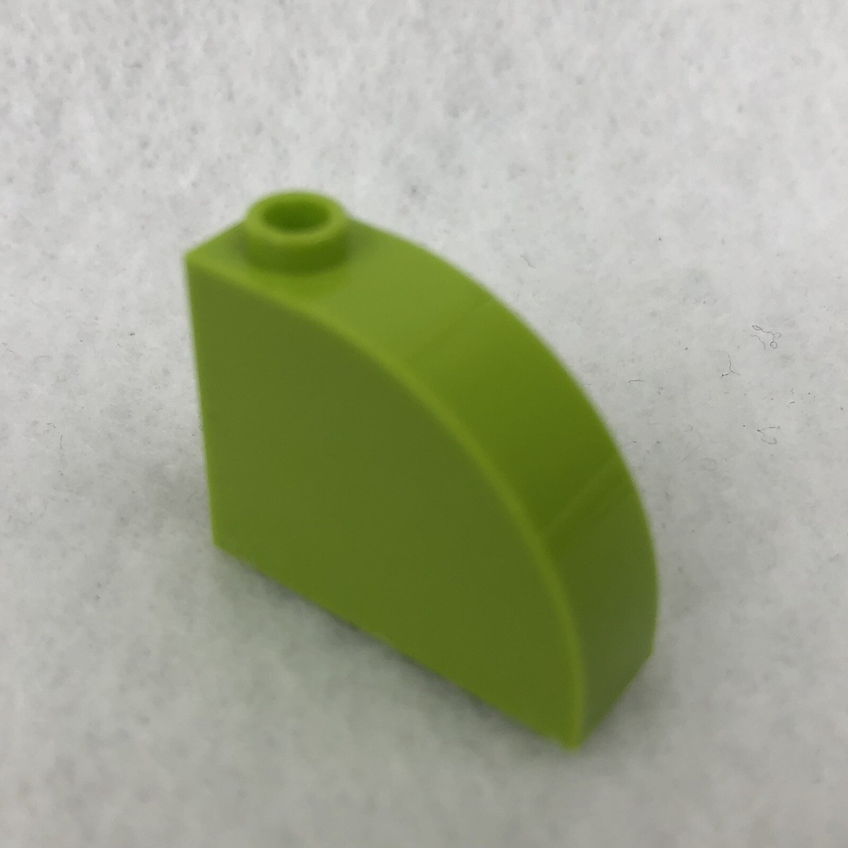 LEGO 33243 Lime Slope, Curved 3 x 1 x 2 with Stud (x1) | eBay
