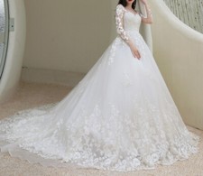 Princess Wedding Dresses O-Neck Long Sleeves Lace Appliques A Line Bridal Gowns