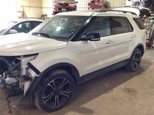 Used Deck Lid fits: 2014 Ford Explorer wiper spoiler power lift w/rear view came