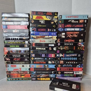 Horror / Thriller VHS Movie Lot Evil Dead Saw Stephen King Amityville Bats