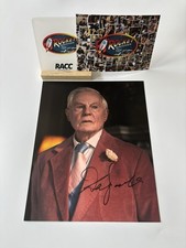 DEREK JACOBI in-person signed autograph/autograph 20x25cm The Crown